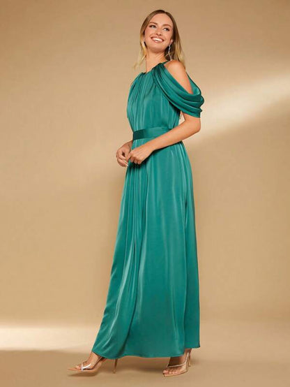 Elegant Shoulder-Bust Dress